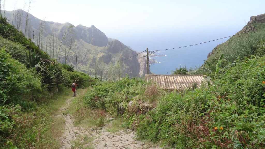 Wanderung von Nova Sintra nach Faja d Agua 01